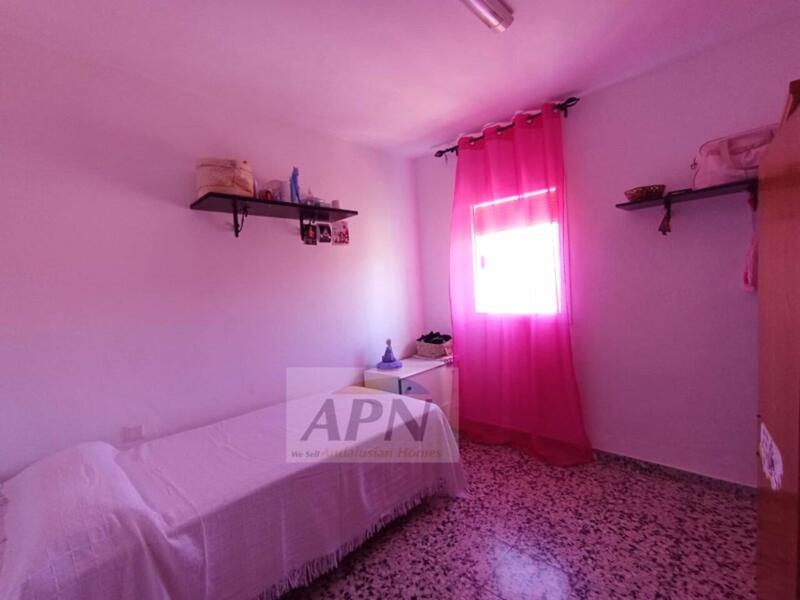 3 bedroom Townhouse for sale
