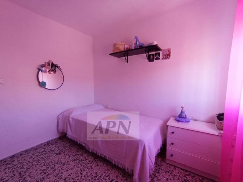 3 bedroom Townhouse for sale