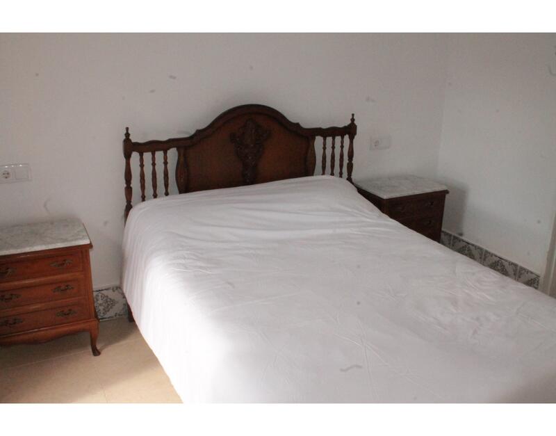 5 bedroom Townhouse for sale