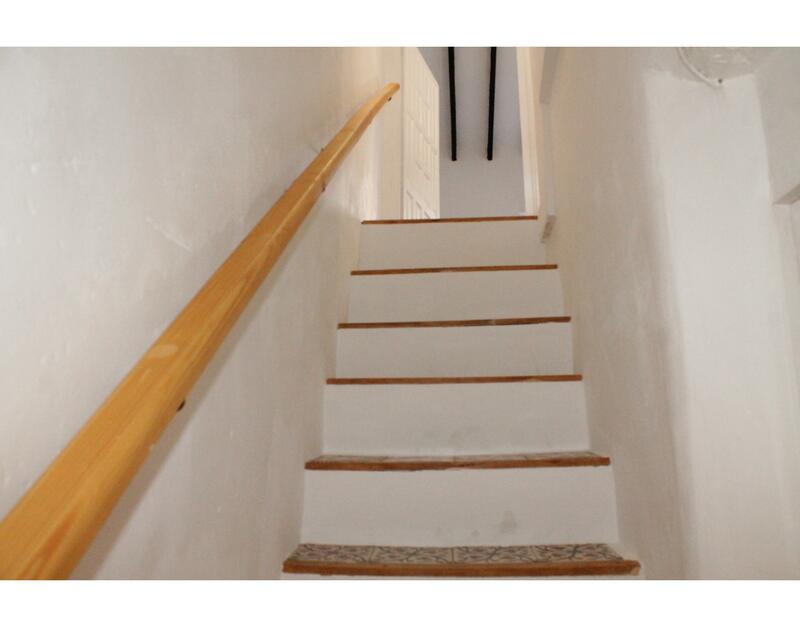 5 bedroom Townhouse for sale