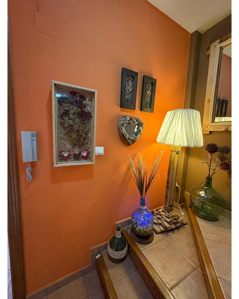 4 bedroom Townhouse for sale