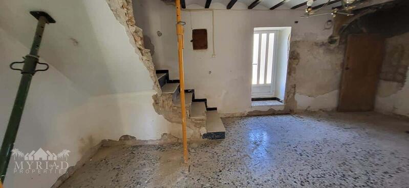 2 bedroom Country House for sale