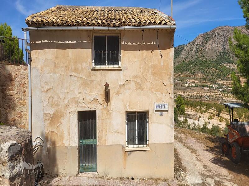 2 bedroom Country House for sale