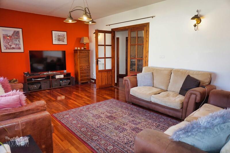 5 bedroom Villa for sale