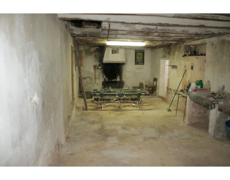 6 bedroom Country House for sale