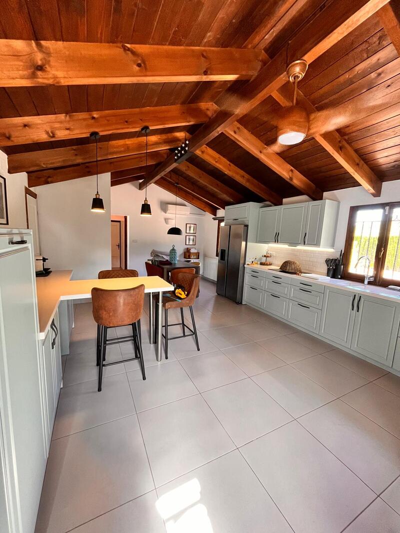 4 chambre Auberge à vendre