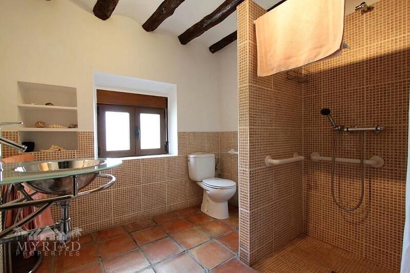 Country House for sale