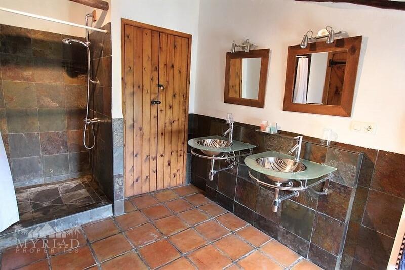 Country House for sale