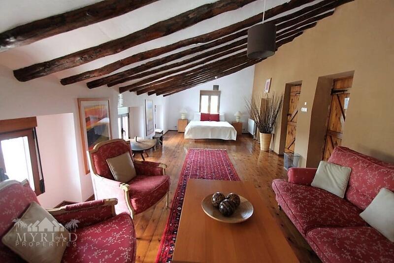 Country House for sale