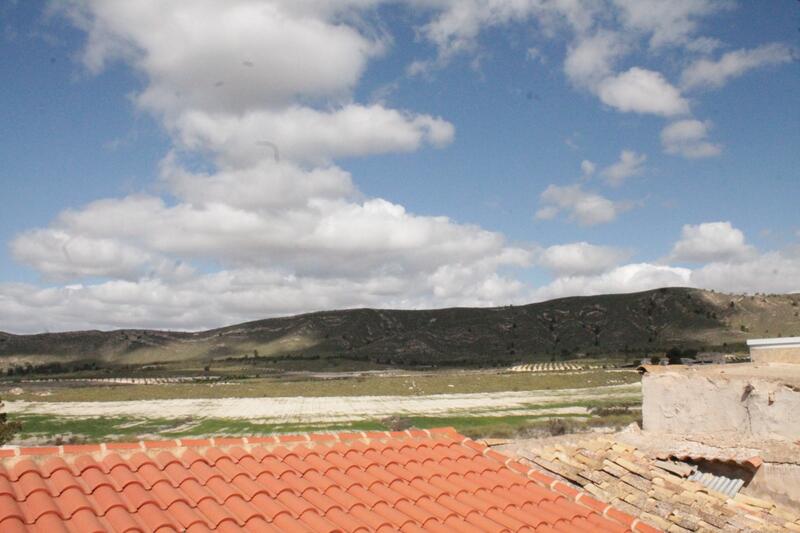 3 bedroom Country House for sale