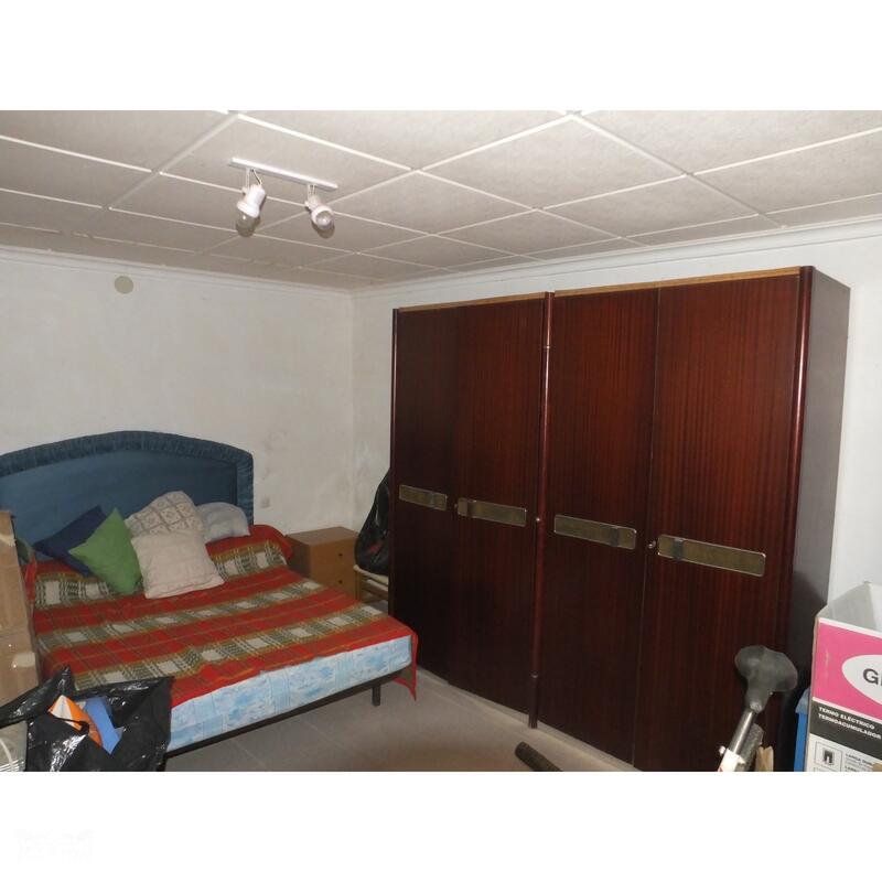 5 bedroom Country House for sale