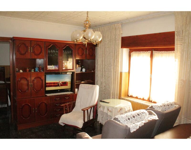 3 bedroom Townhouse for sale