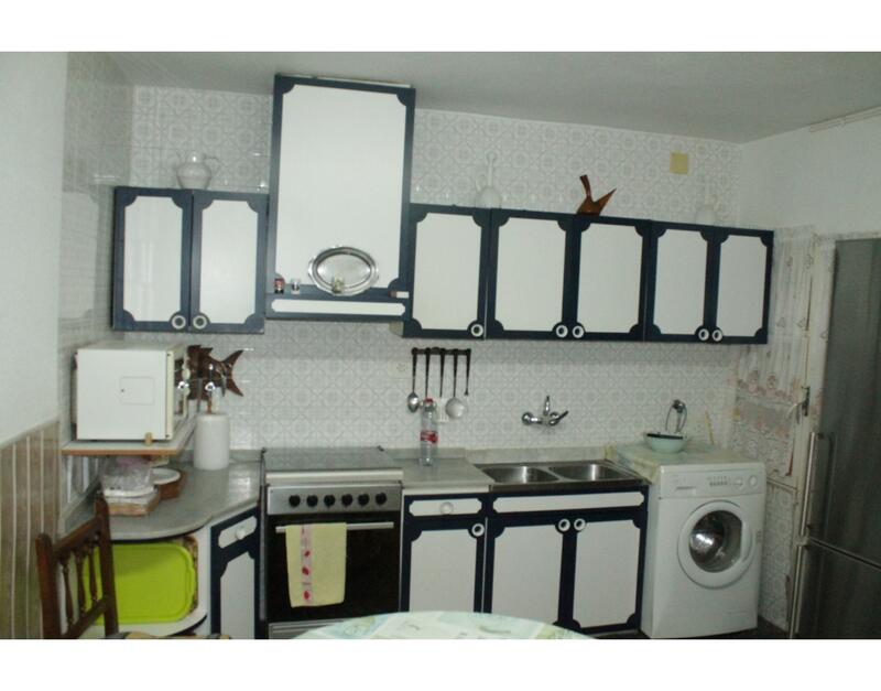 3 bedroom Townhouse for sale