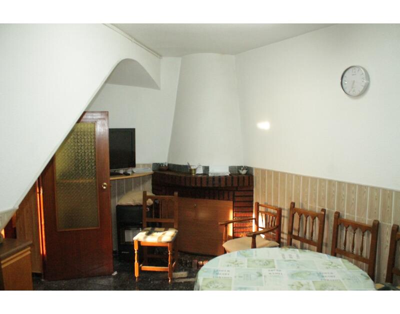 3 bedroom Townhouse for sale