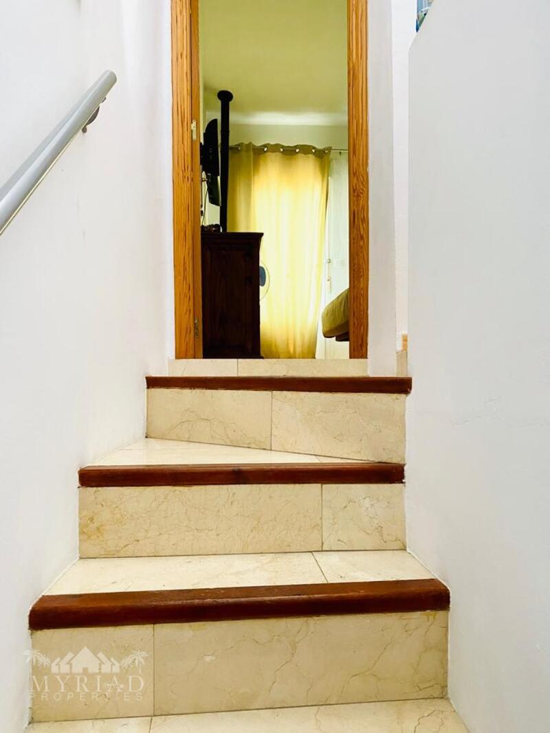 3 bedroom Townhouse for sale