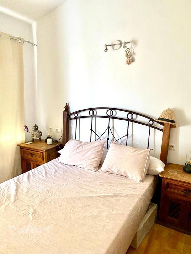 3 bedroom Townhouse for sale