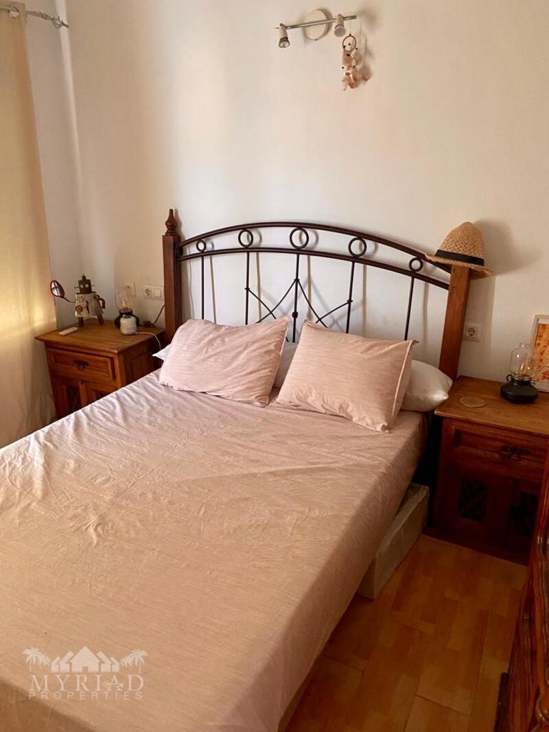 3 bedroom Townhouse for sale