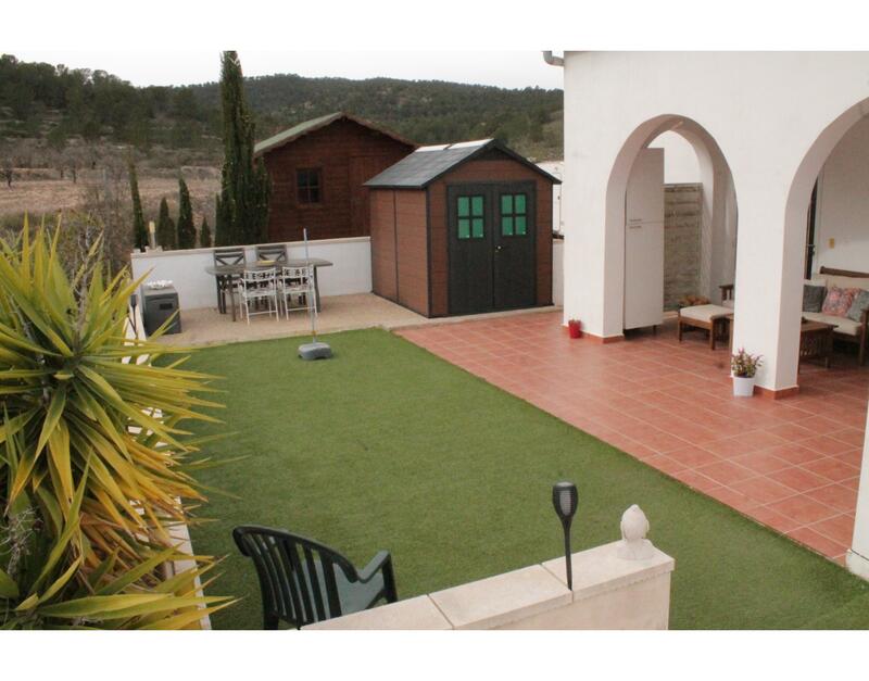 3 bedroom Country House for sale