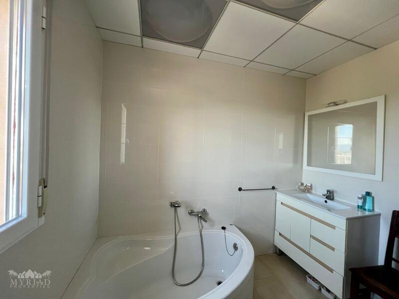 4 bedroom Villa for sale