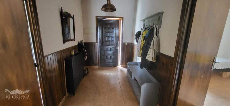 5 bedroom Country House for sale