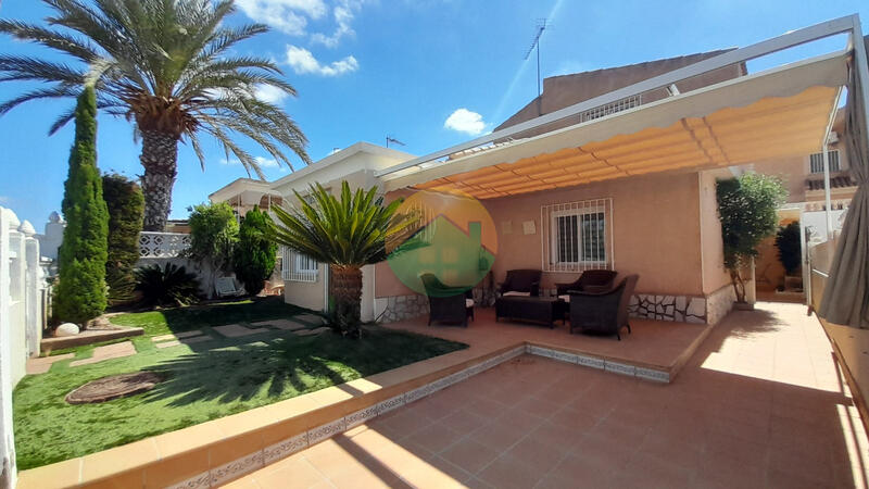 3 Cuarto Villa en venta