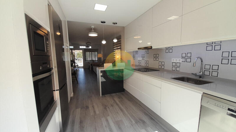 3 Cuarto Villa en venta