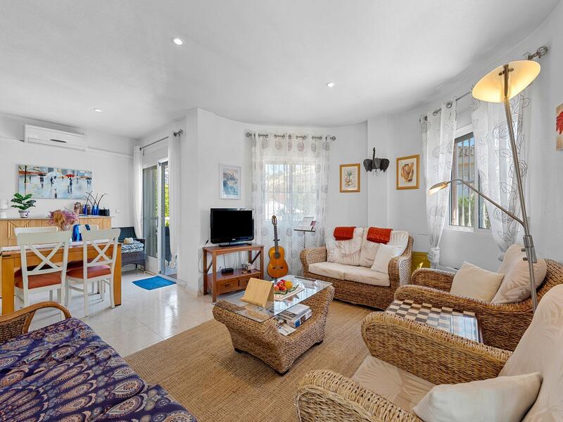 4 Cuarto Villa en venta