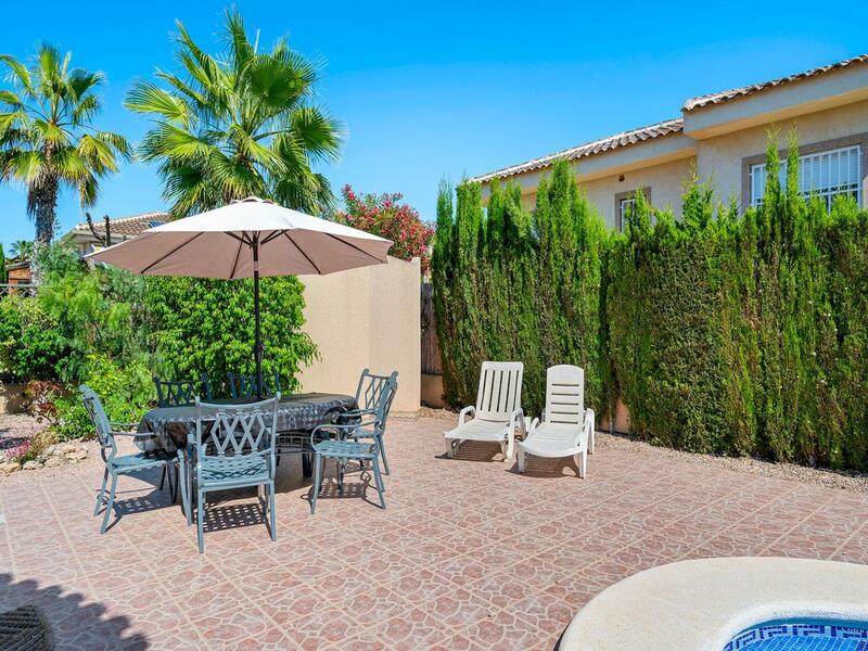 4 Cuarto Villa en venta