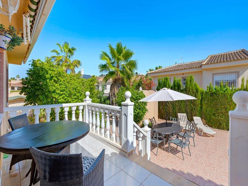 4 Cuarto Villa en venta