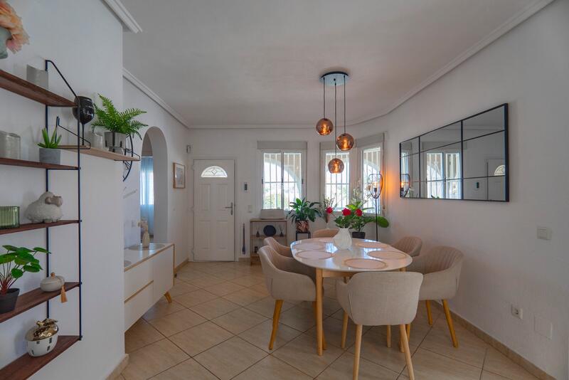 2 soveværelse Villa til salg
