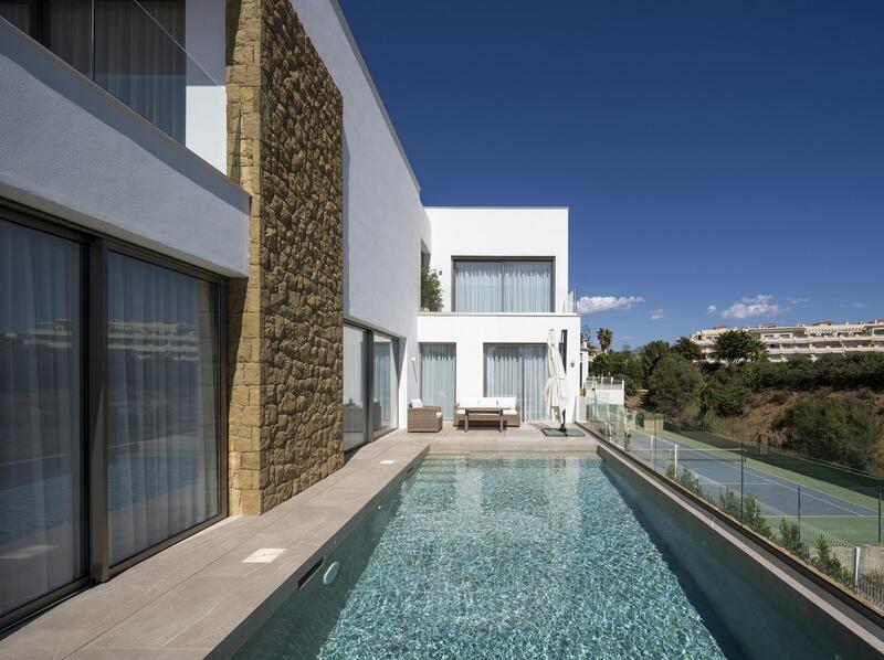 5 bedroom Villa for sale