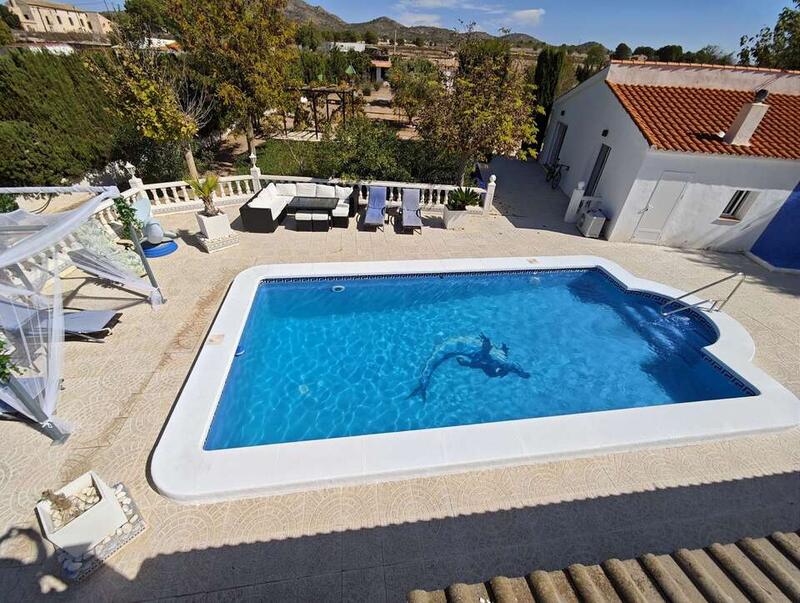 5 Cuarto Villa en venta