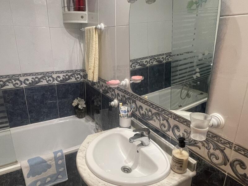 2 спальная комната квартира продается