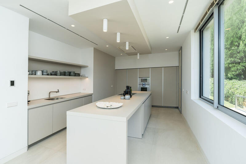 5 Schlafzimmer Villa zu verkaufen 5 Schlafzimmer Villa zu verkaufen