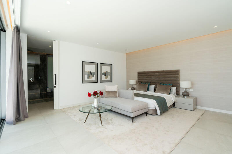 5 Schlafzimmer Villa zu verkaufen 5 Schlafzimmer Villa zu verkaufen