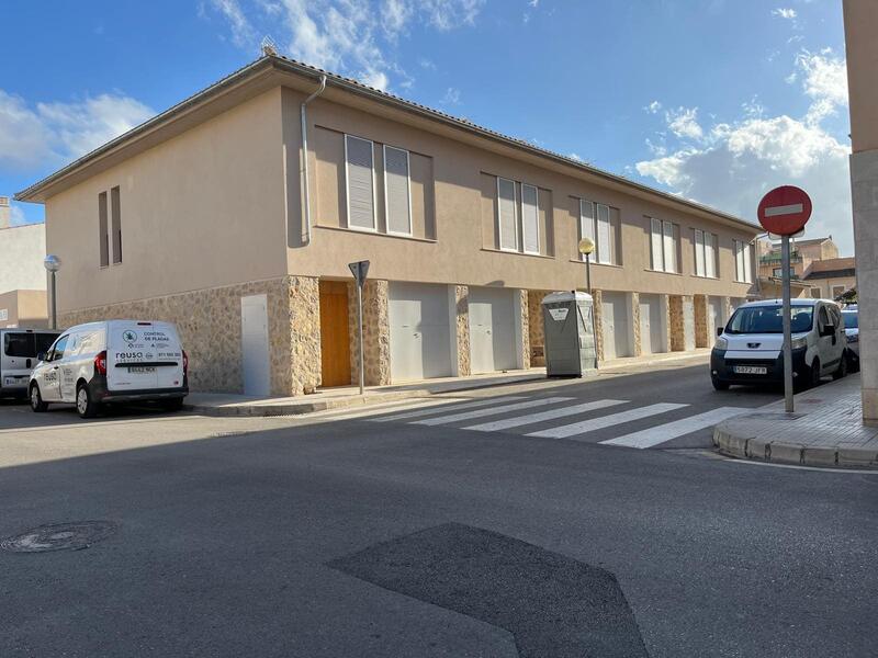 3 bedroom Townhouse for sale 3 bedroom Townhouse for sale