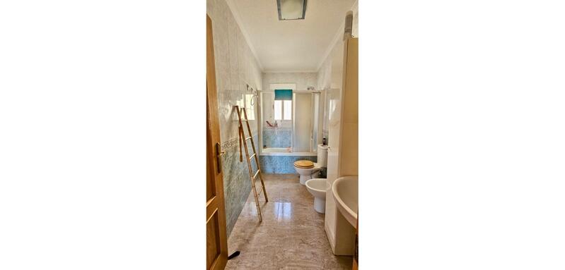 3 bedroom Townhouse for sale