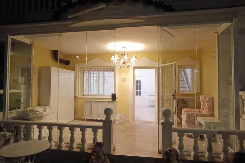 2 bedroom Townhouse for sale