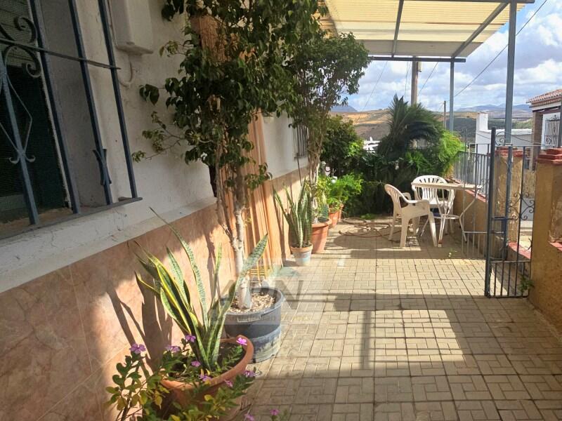 3 bedroom Townhouse for sale