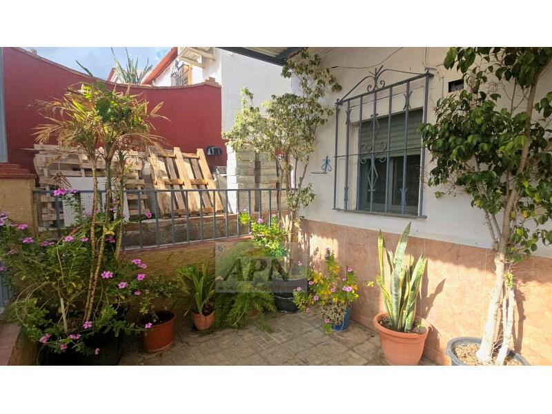 3 bedroom Townhouse for sale