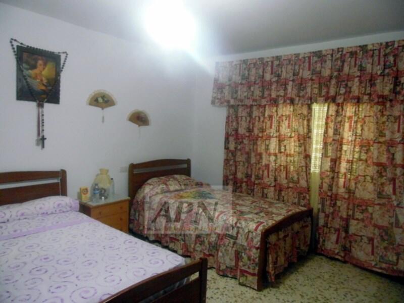 7 bedroom Country House for sale