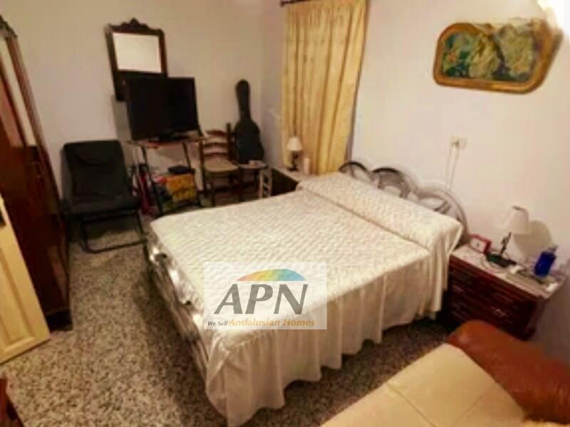 7 bedroom Country House for sale