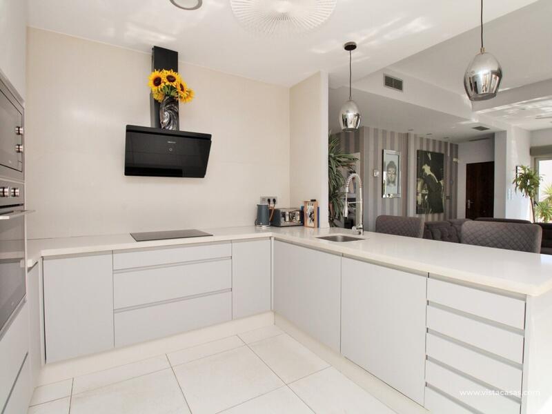 4 bedroom Villa for sale