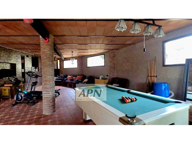 14 bedroom Country House for sale