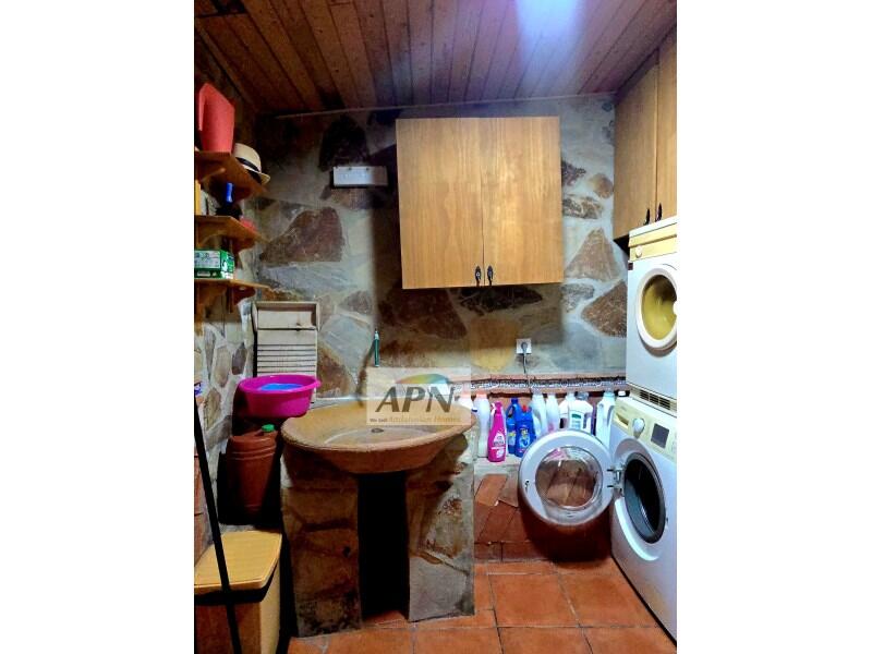 14 bedroom Country House for sale