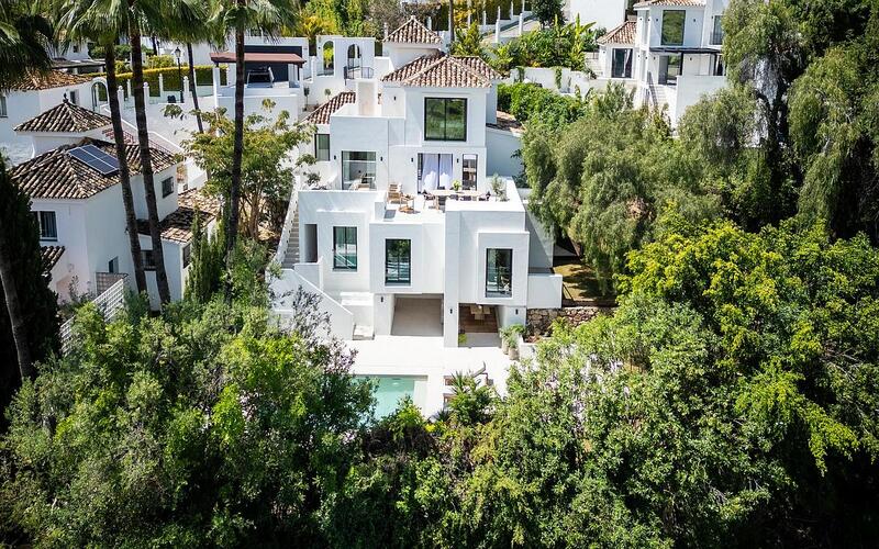 5 bedroom Villa for sale