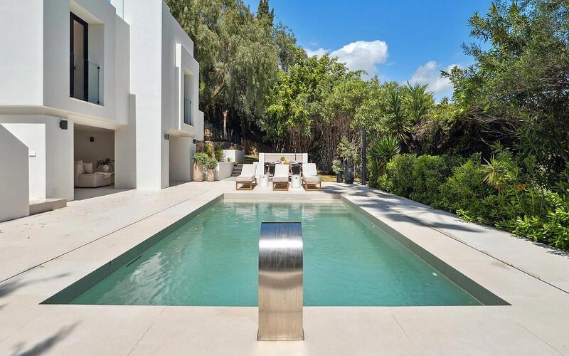 5 bedroom Villa for sale