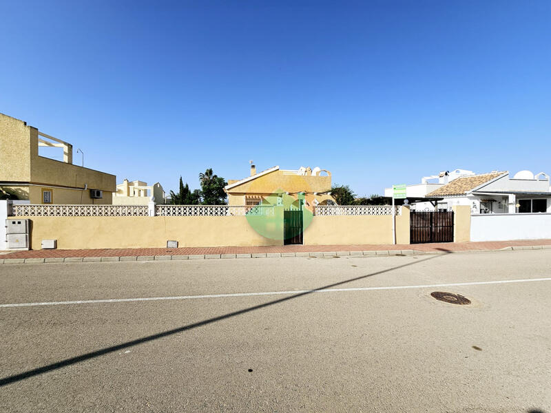 2 chambre Villa à vendre