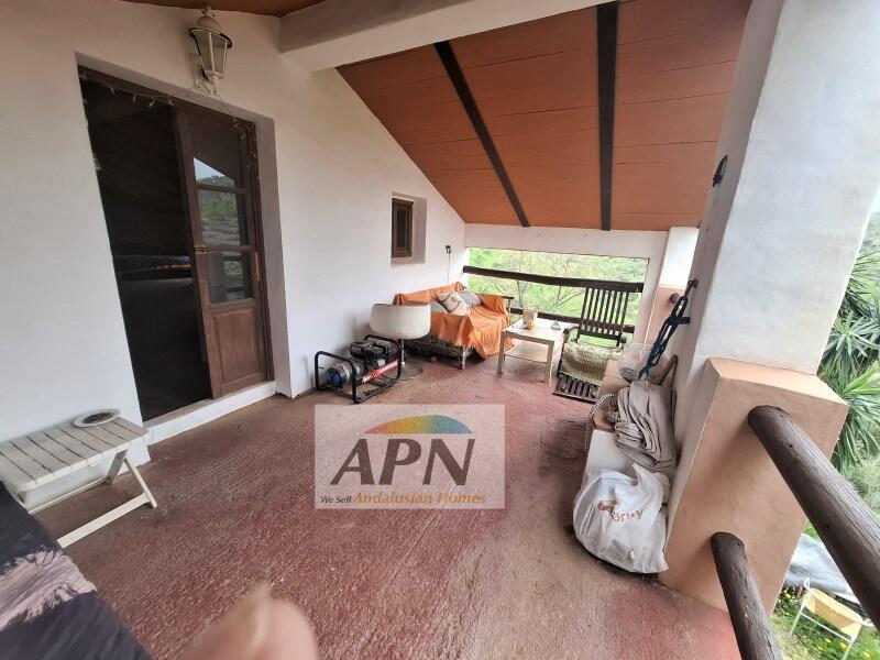 3 bedroom Country House for sale