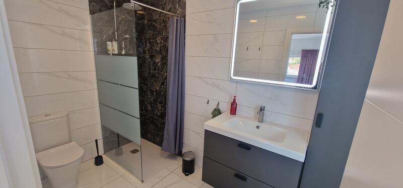 4 slaapkamer Villa Te koop